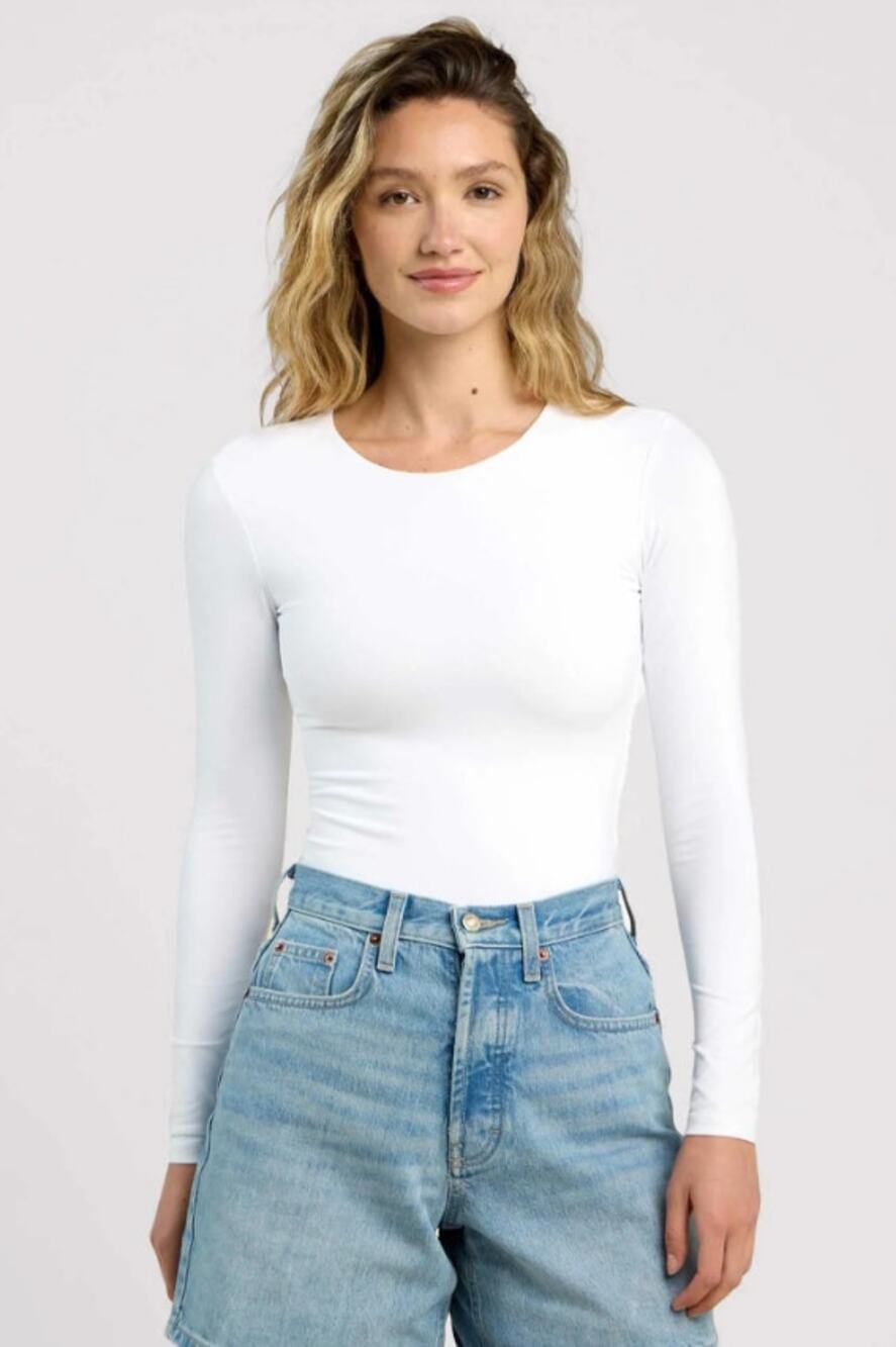 Nuuds Soft Classic Crewneck Long Sleeve Bodysuit Womens Size S Off White Cream